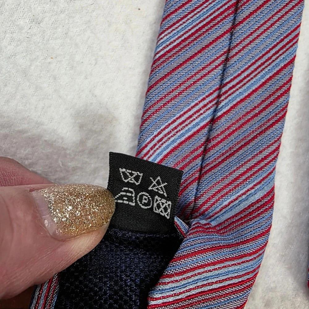 Thomas Pink London Mens Silk Tie Red Blue Grey Striped Made in France Classic